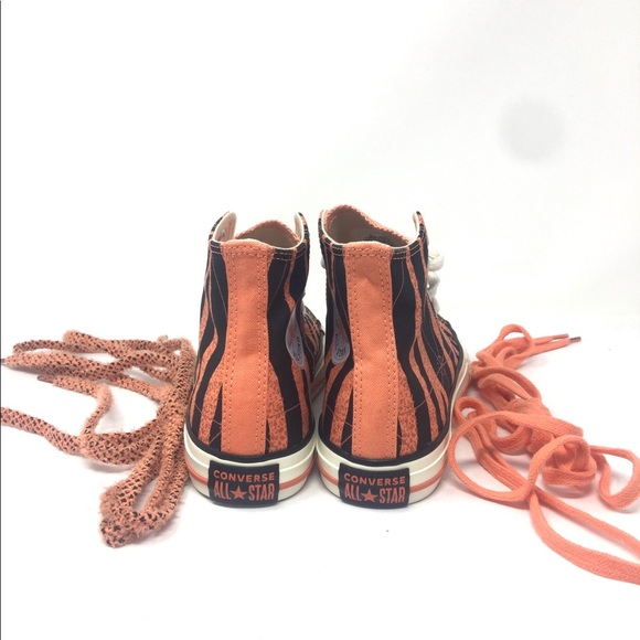 Dr. Woo x Chuck Taylor All Star GS 'Melon' - Picture 2 of 6